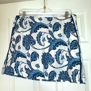 GOLFTINI side-zip skort in white and blue print - size 10